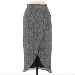 Valette Black & White Skirt *NWT*